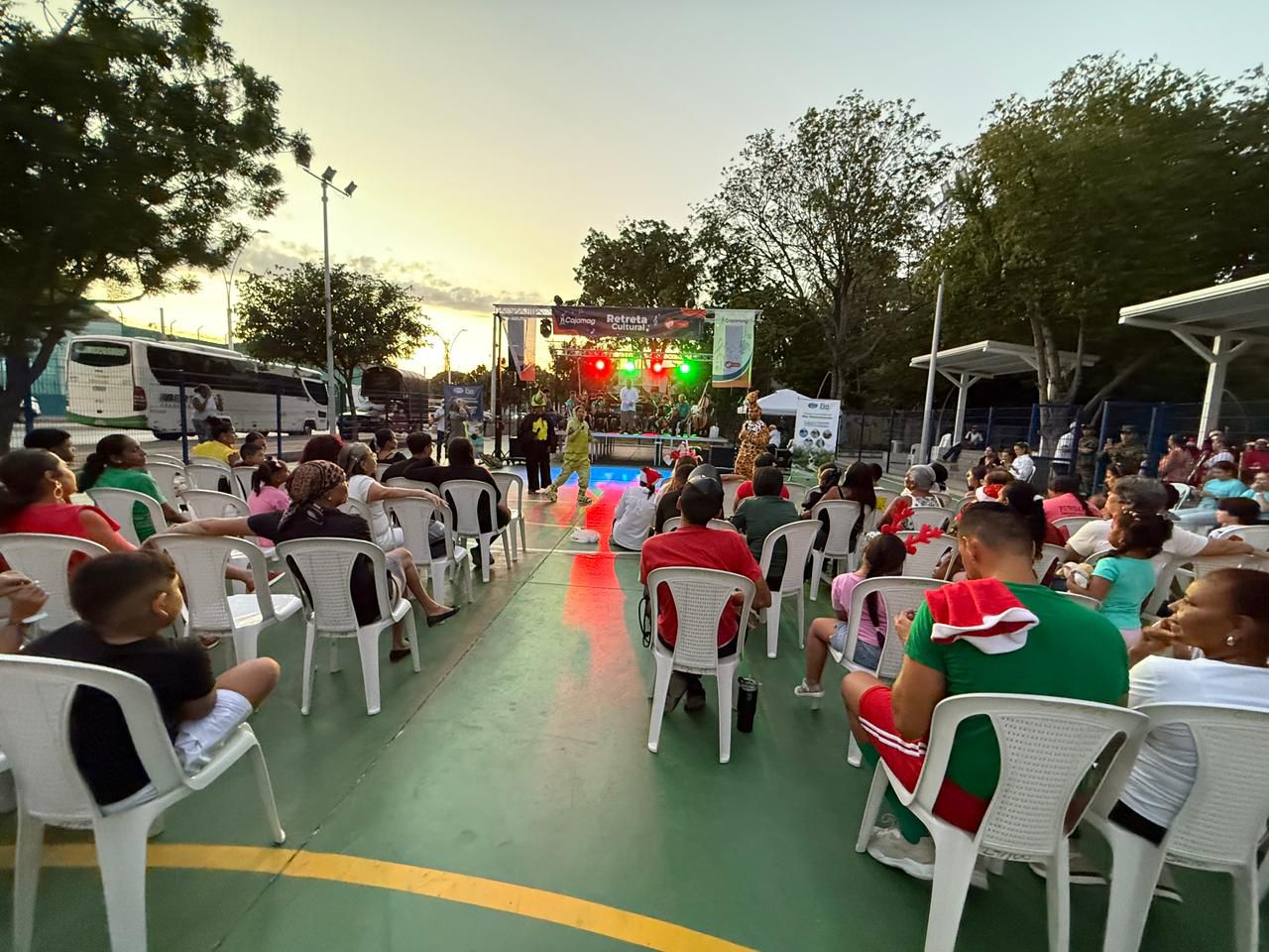 Parque panoramica con orquesta